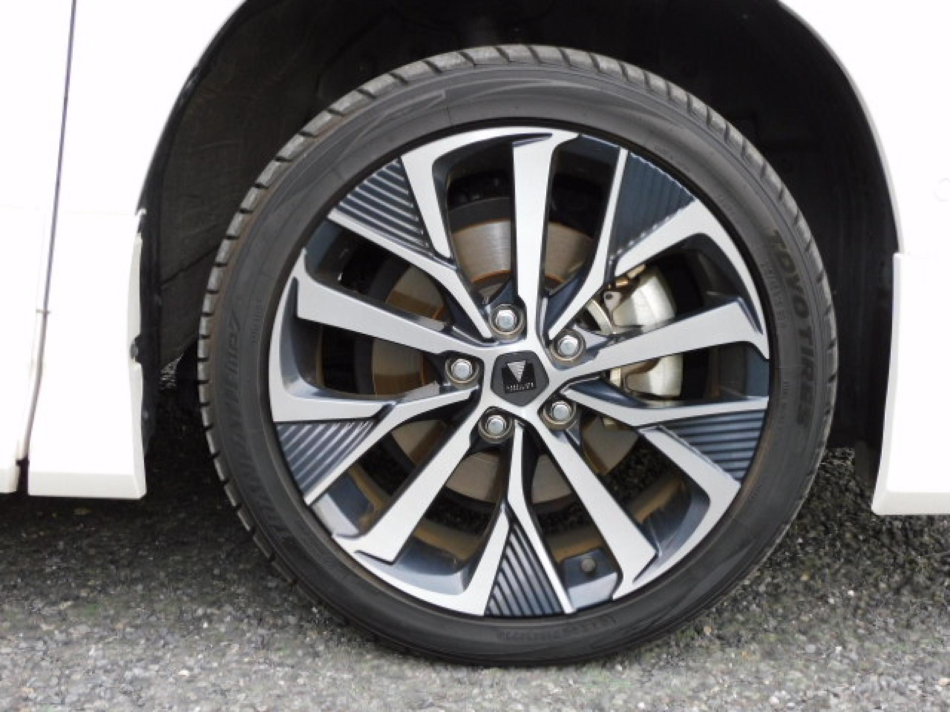 モデリスタ18インチアルミ＆タイヤセット（WingDancer X Ⅶ ブラック×ポリッシュ）（215/45R18）