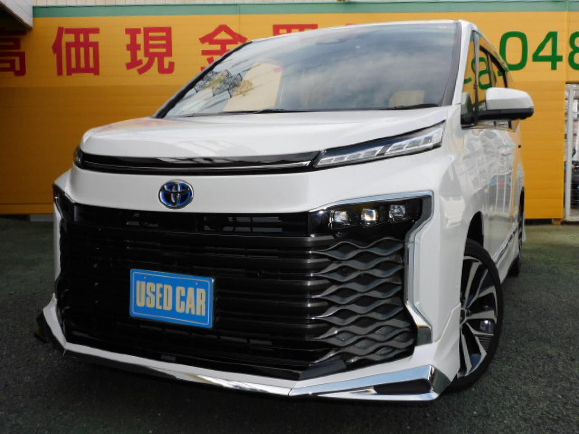 メーカーオプション＆ディーラーオプション多数の最上グレード【HV　S-Z　E-Four 4WD　寒冷地仕様】です！！