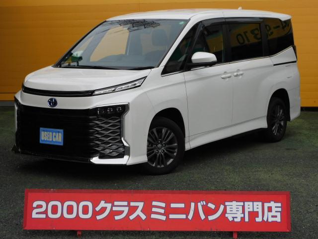 4年式 ヴォクシー 1.8 ハイブリッド S-Z E-Four 4WD 10.5インチディスプレイオーディオPlus 3眼プロジェクターLED ブラインドスポットモニター ユニバーサルステップ ドライビングサポート & 快適利便パッケージHigh トヨタチームメイト 寒冷地仕様 ドライブレコーダー