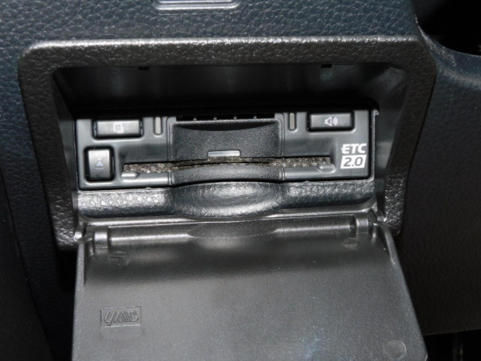 ETC 2.0（※）メーカーオプション、ETCカバー（※）ディーラーオプション