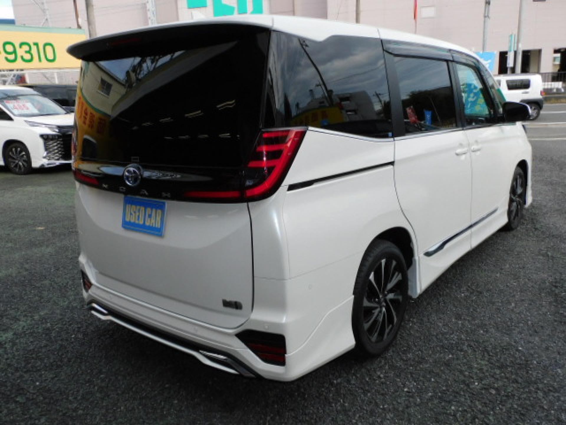 パワーバックドア(※)メーカーオプション快適利便パッケージHigh