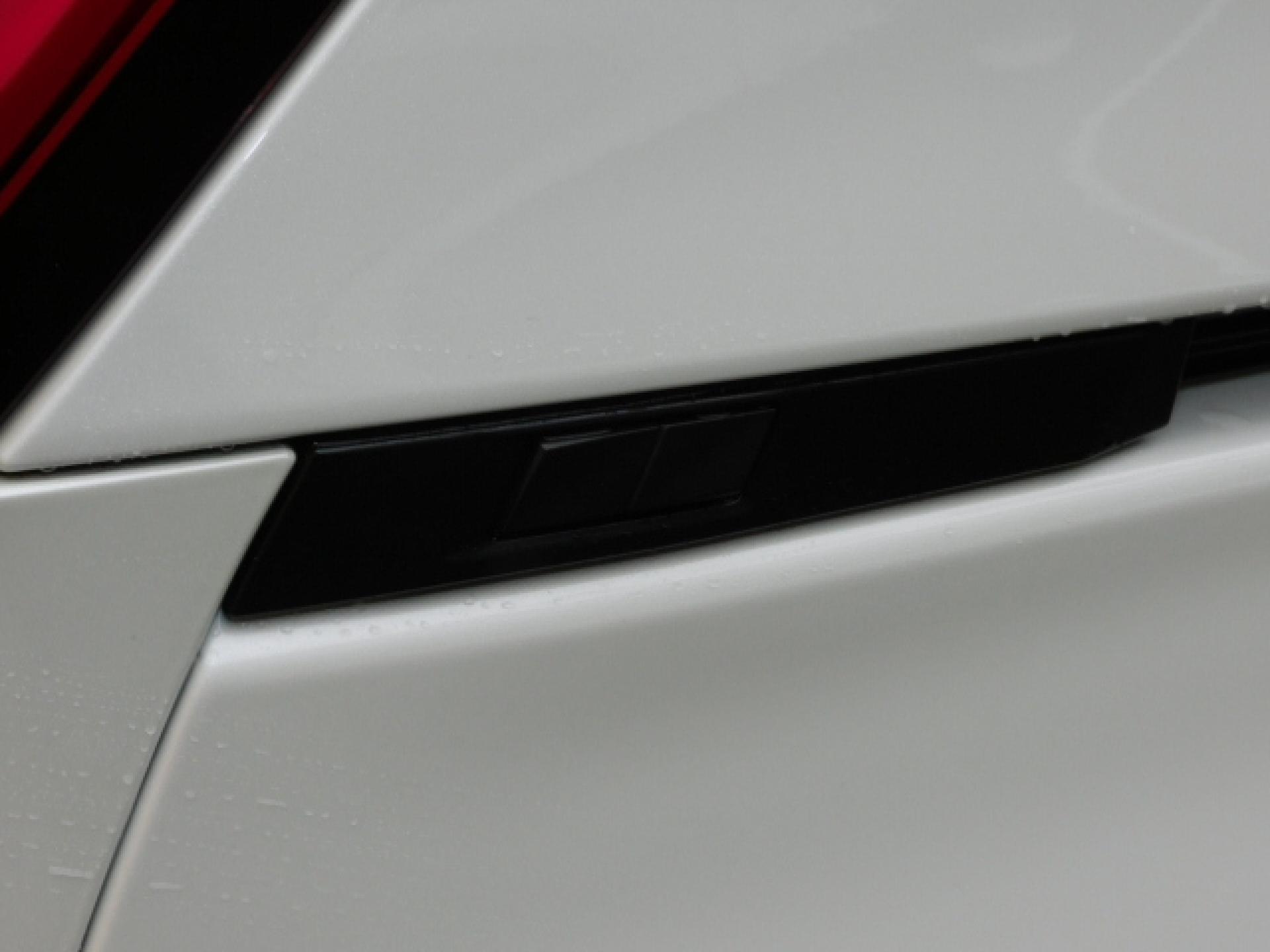 パワーバックドアスイッチ(※)メーカーオプション快適利便パッケージHigh