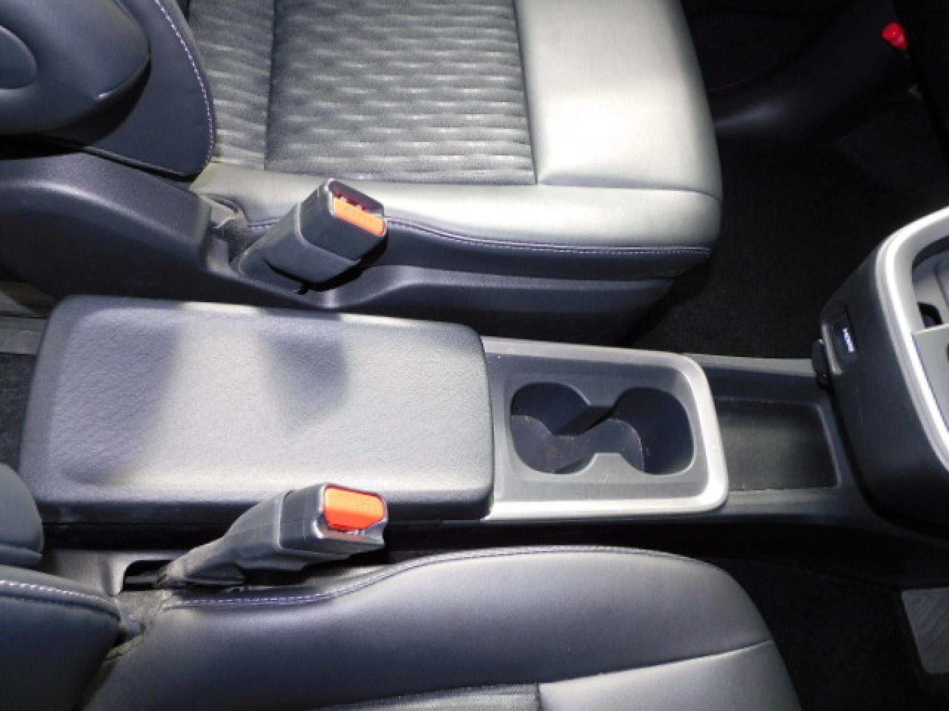 インパネ一体型センターコンソールボックス(アッパートレイ・カップホルダー×2・リアボックス付)