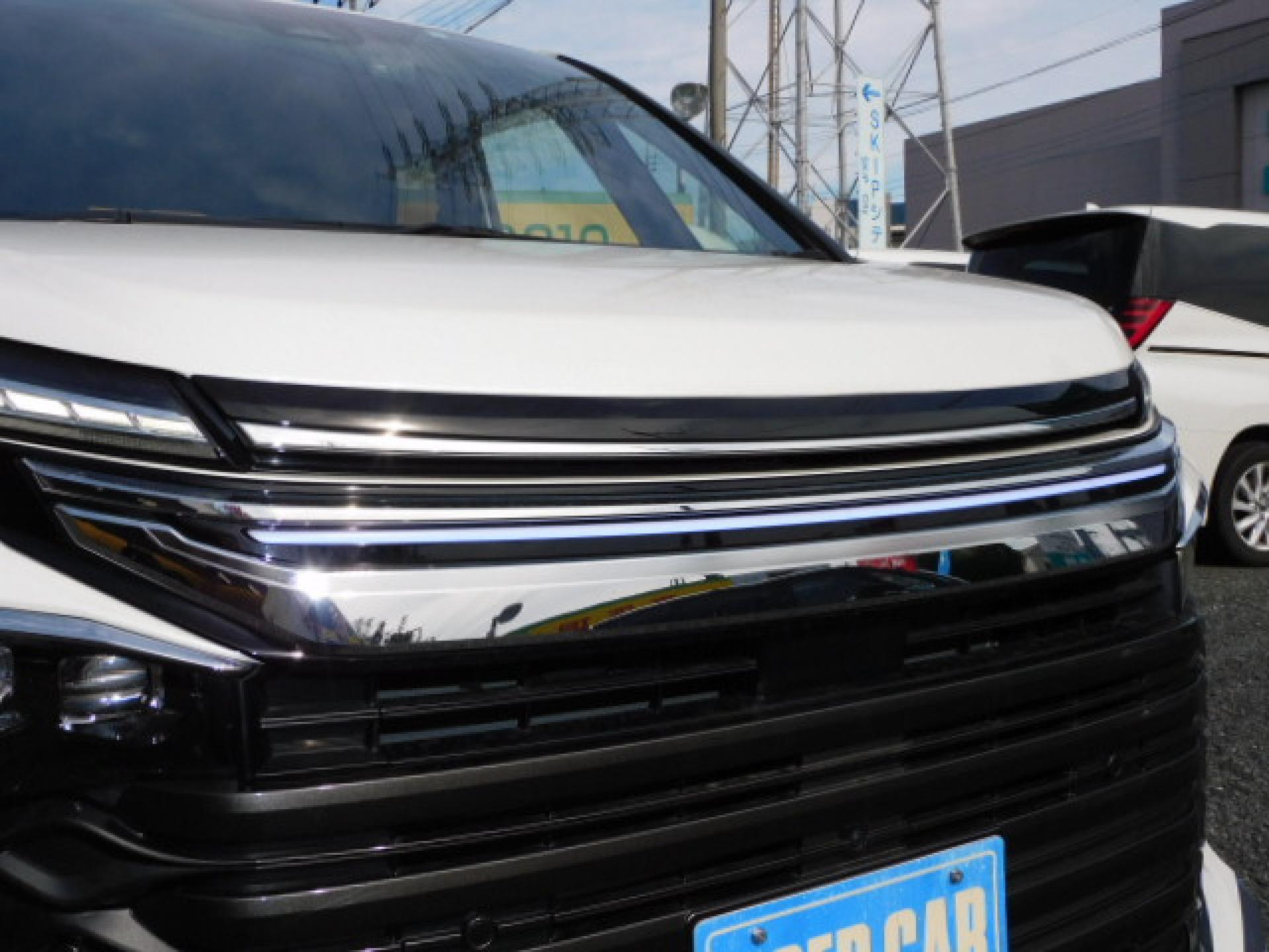 LEDシグネチャーイルミグリル(モデリスタ)