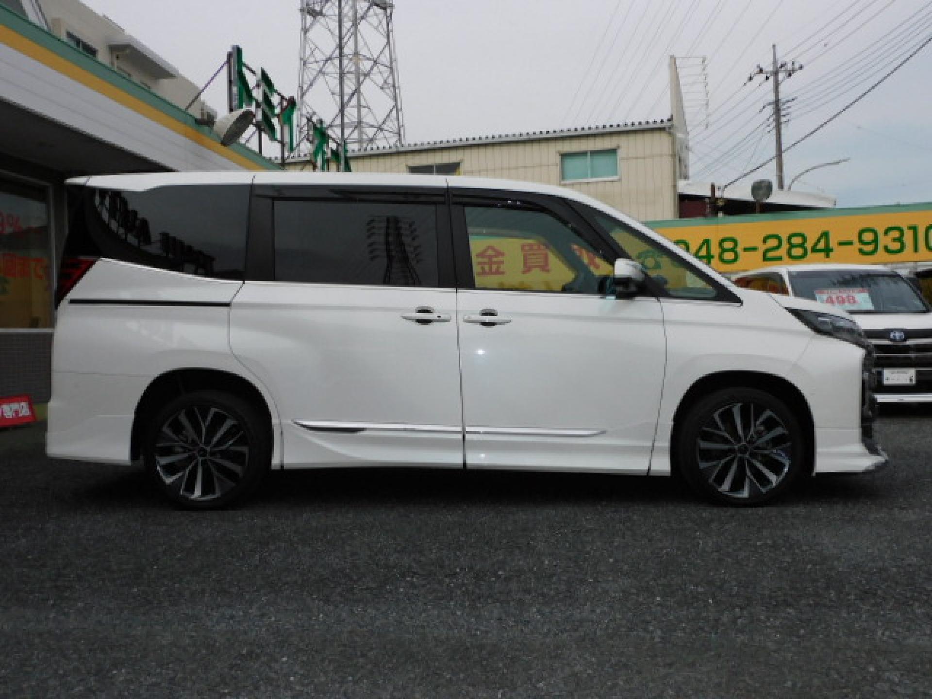 4年　ノアHV　S-Z　寒冷地仕様　モデリスタエアロ！！快適利便パッケージHigh＆トヨタチームメイト！！