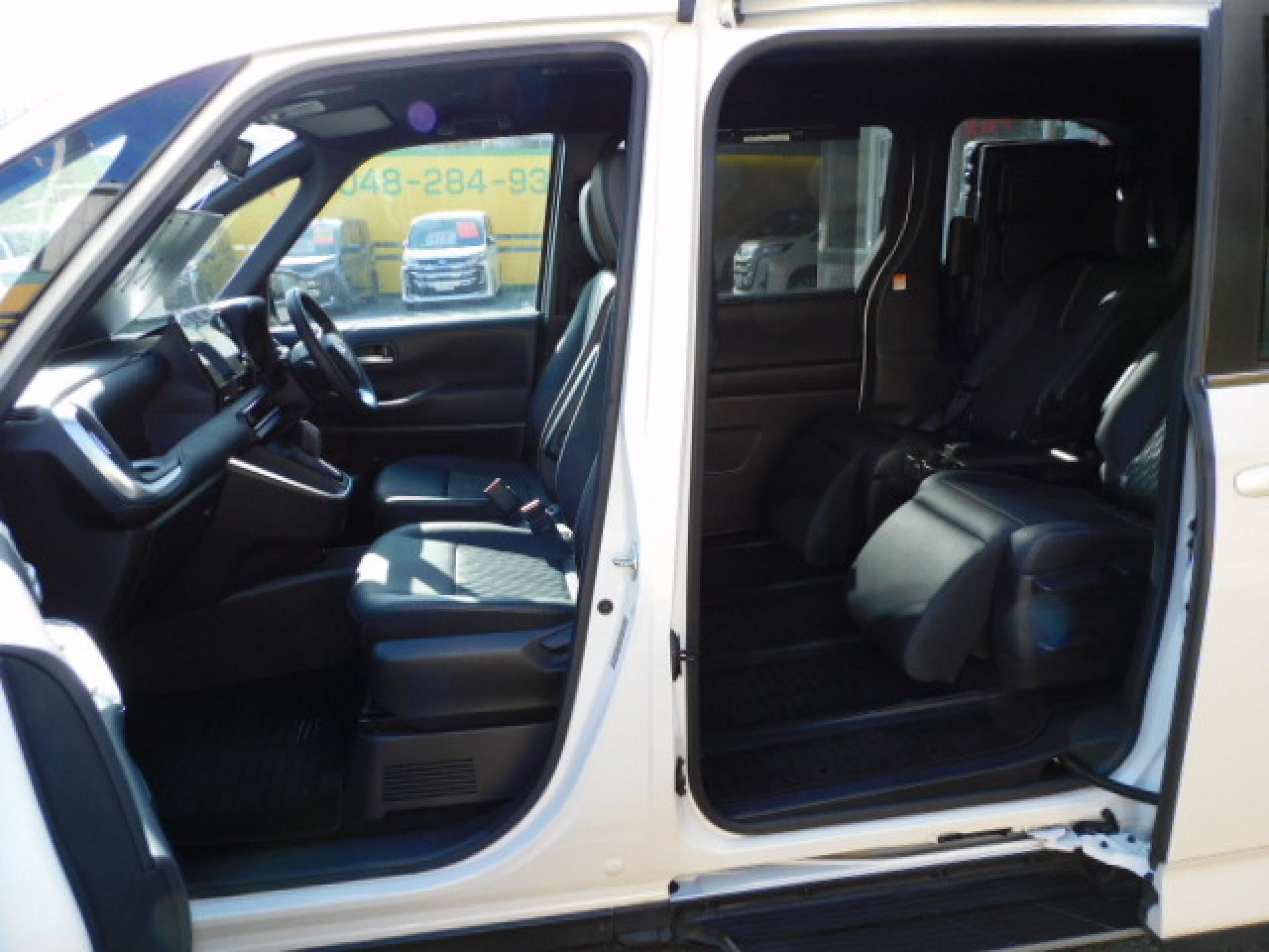 超ロングスライドモードでのシートアレンジです。