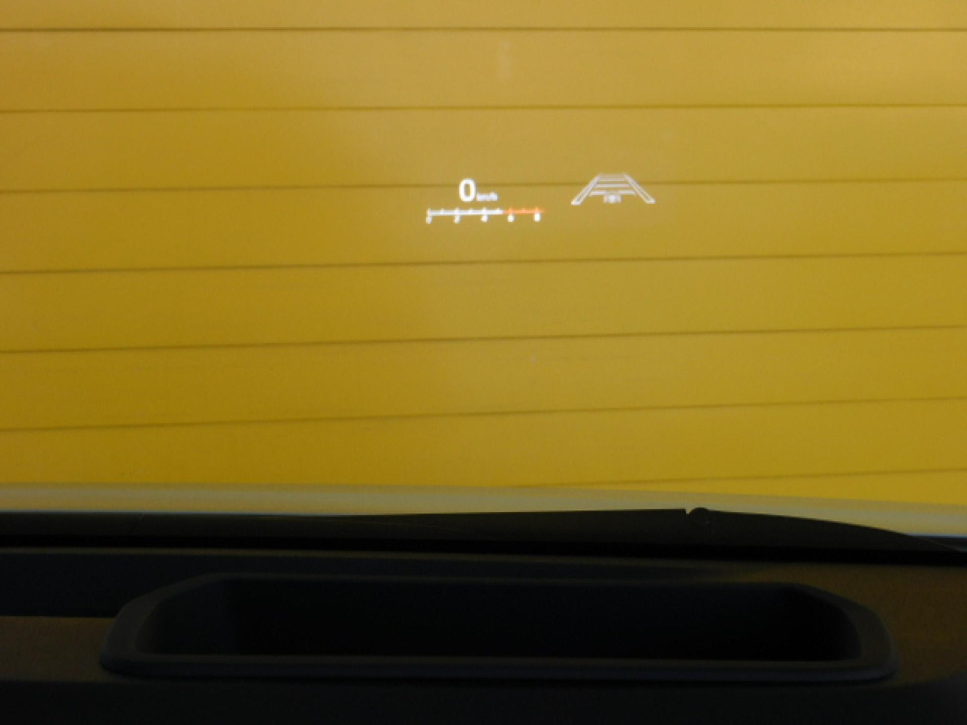 カラーヘッドアップディスプレイ（※）メーカーオプション ドライビングサポートパッケージ