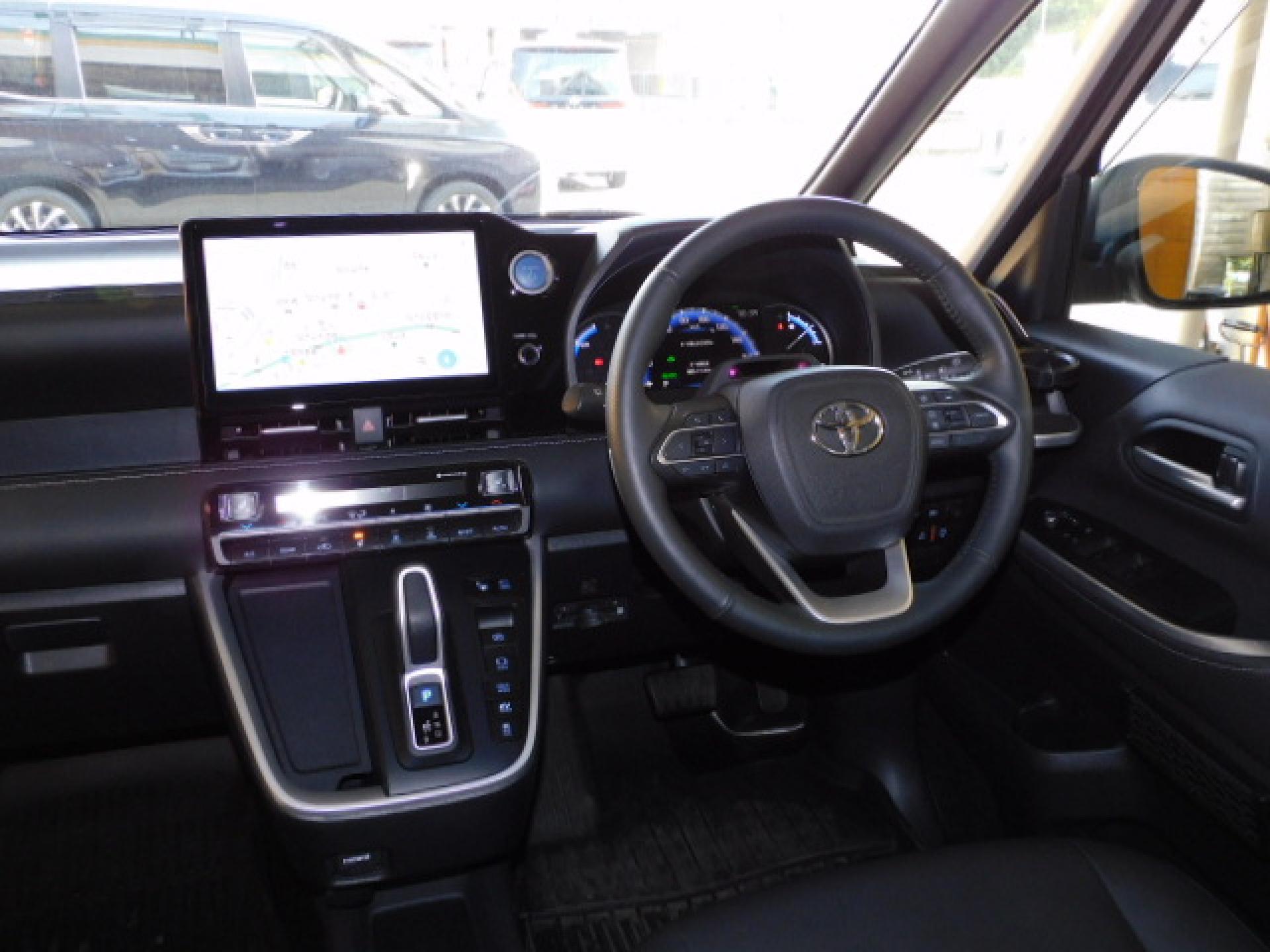 10.5インチディスプレイオーディオPlus&パノラミックビューモニター(※)メーカーオプション トヨタチームメイト