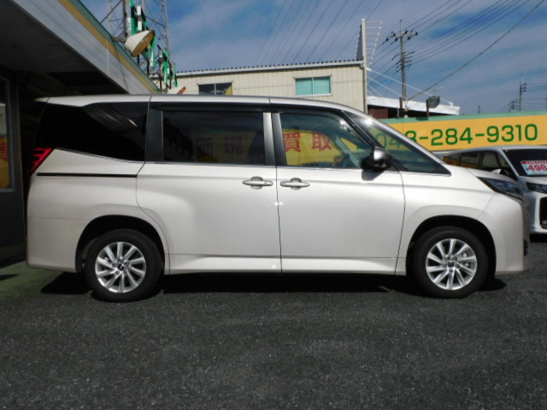 5年 ヴォクシーHV 【Z E-Four 4WD 寒冷地仕様】 快適利便パッケージHigh&トヨタチームメイト!メーカーオプション多数です!!