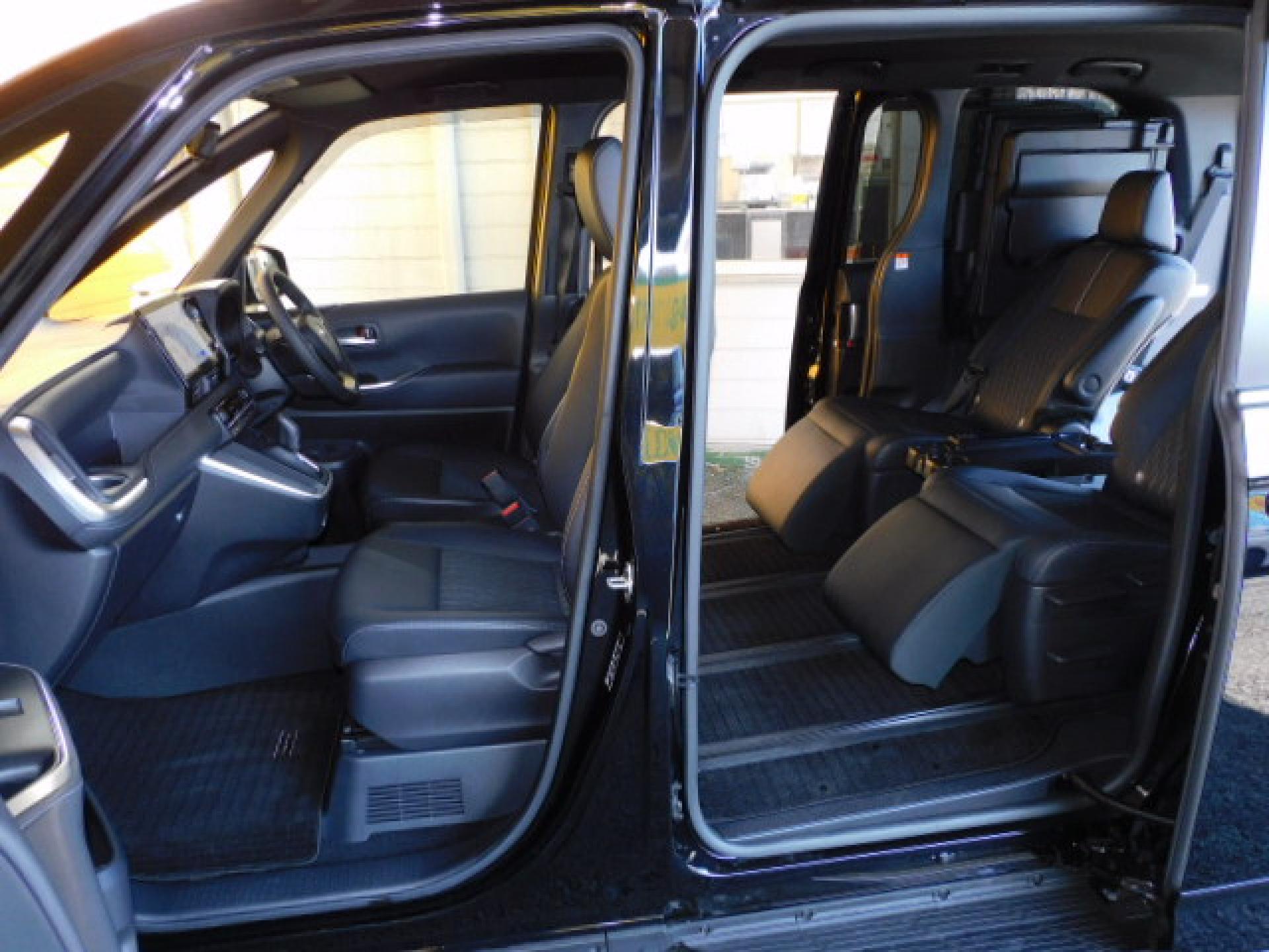 超ロングスライドモードでのシートアレンジです。