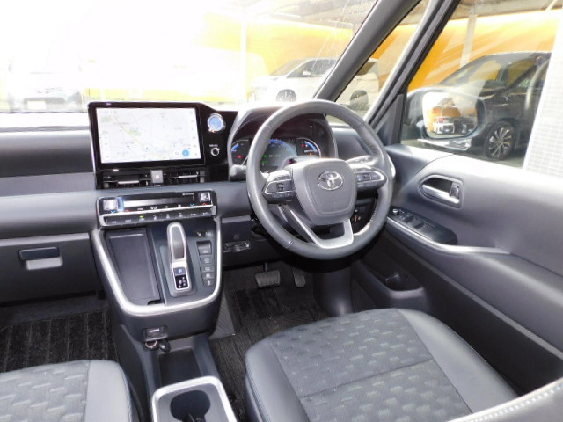 10.5インチディスプレイオーディオPlus&パノラミックビューモニター(※)メーカーオプション トヨタチームメイト