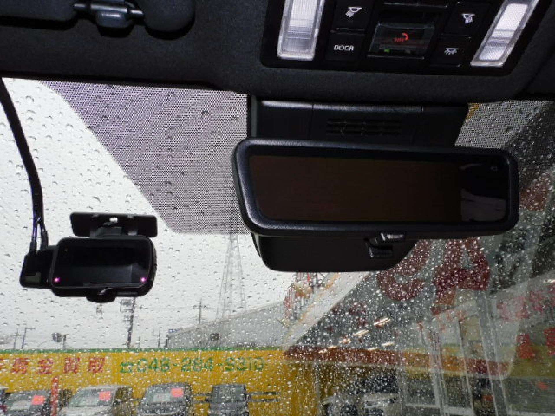 純正前後ドライブレコーダー（TZ-DR300）、デジタルインナーミラー（※）メーカーオプション ドライビングサポートパッケージ