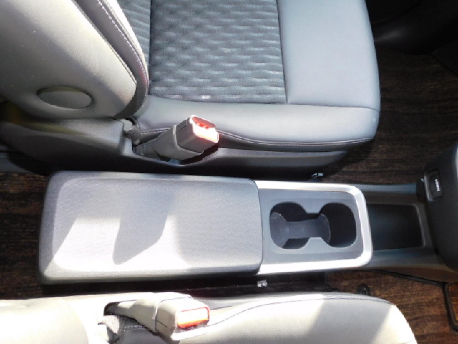 インパネ一体型センターコンソールボックス（アッパートレイ・カップホルダー×2・リアボックス付）