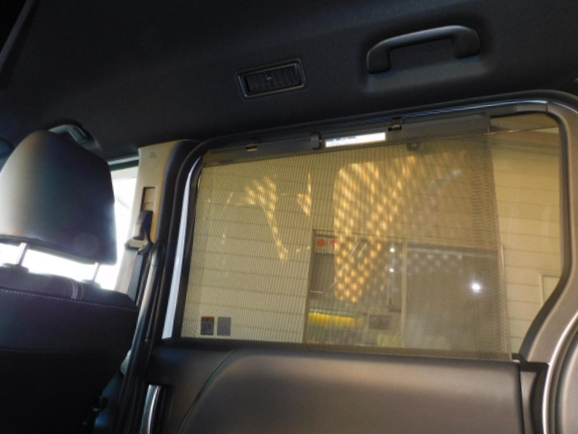 スライドドアサンシェイド