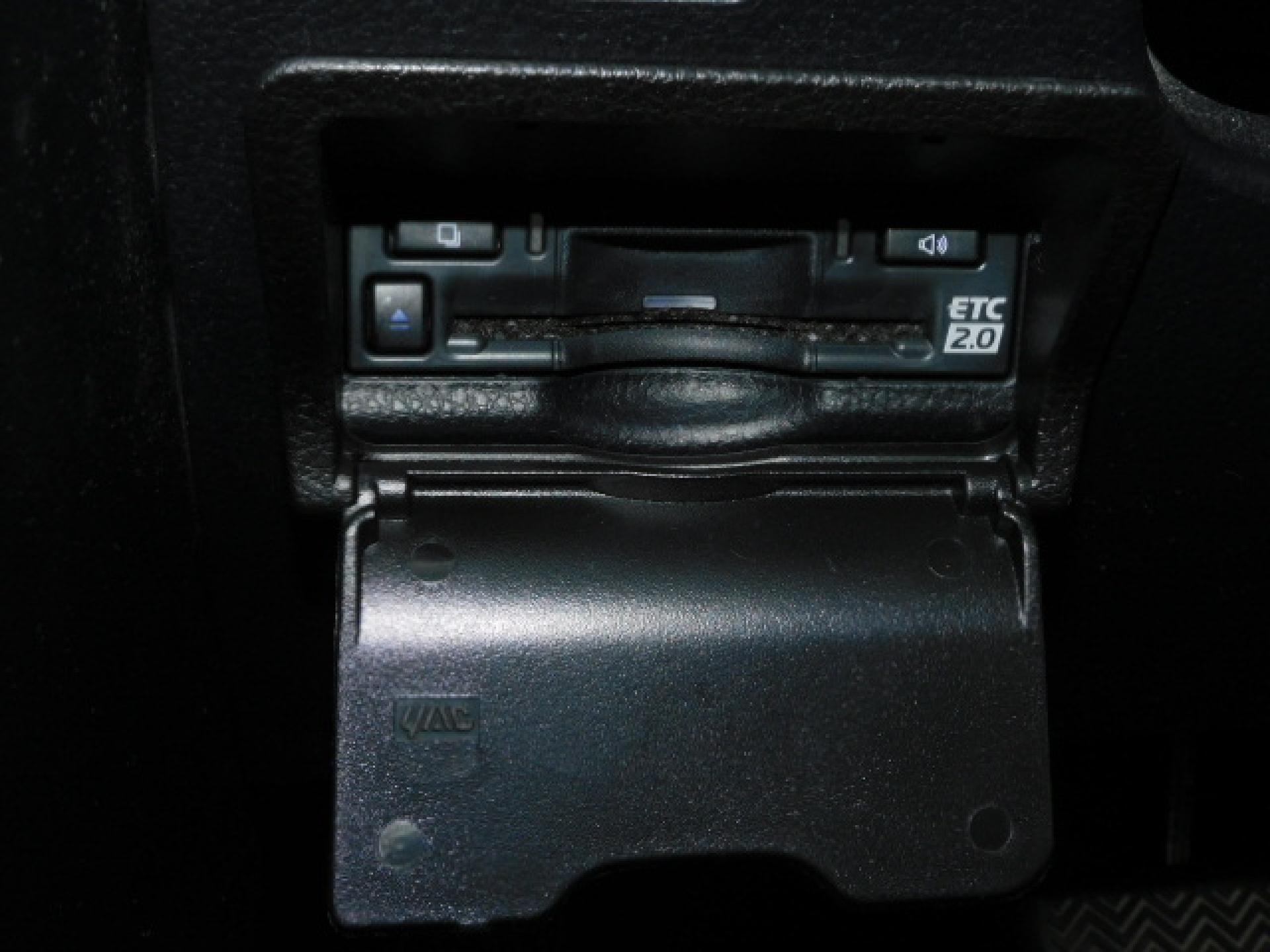 ETC 2.0(※)メーカーオプション、ETCカバー(※)ディーラーオプション