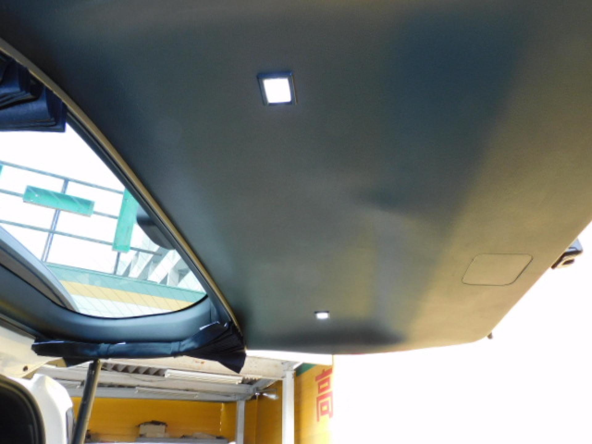 ラゲージLED(バックドア)(※)ディーラーオプション