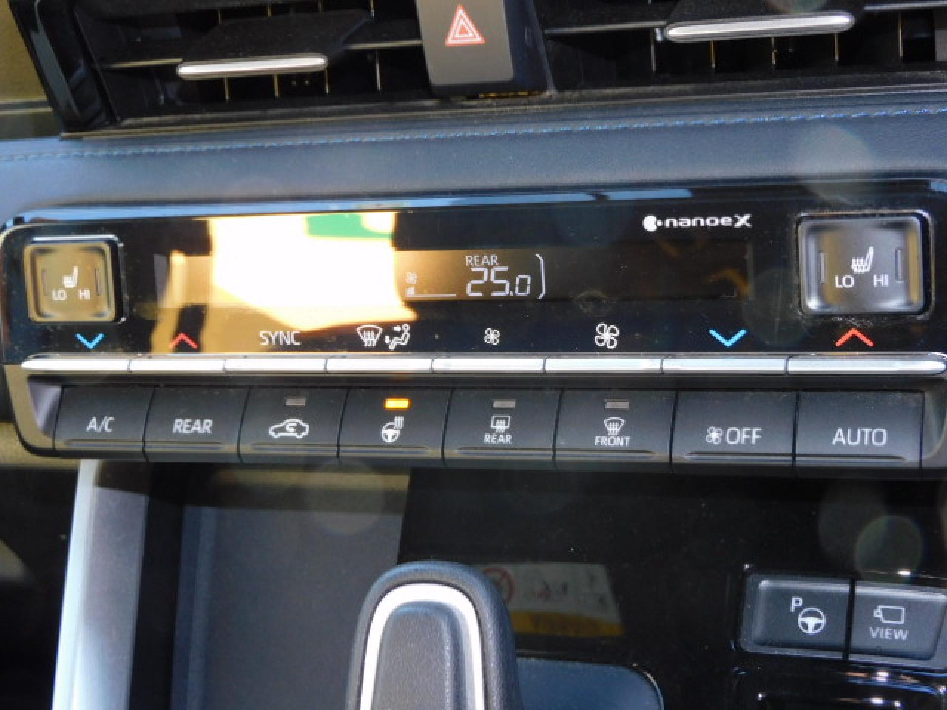 ナノイーX・ステアリングヒーター（※）メーカーオプション快適利便パッケージHigh