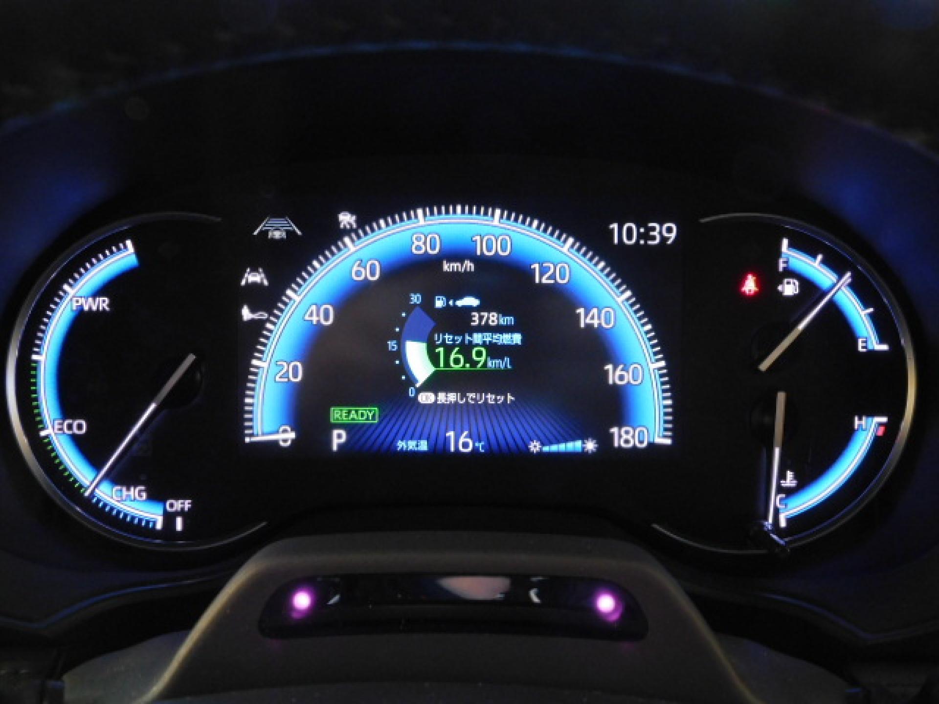 ハイブリッド専用オプティトロンメーター＋7インチマルチインフォメーションディスプレイ、ドライバーモニターカメラ（※）メーカーオプション