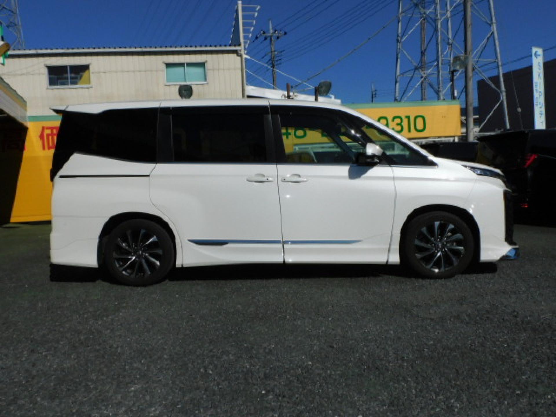 6年　ヴォクシーHV　S-Z　モデリスタエアロ！！　快適利便パッケージHigh＆トヨタチームメイト！メーカーオプション多数です！！