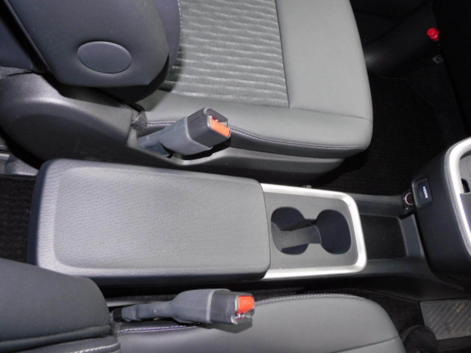 インパネ一体型センターコンソールボックス（アッパートレイ・カップホルダー×2・リアボックス付）