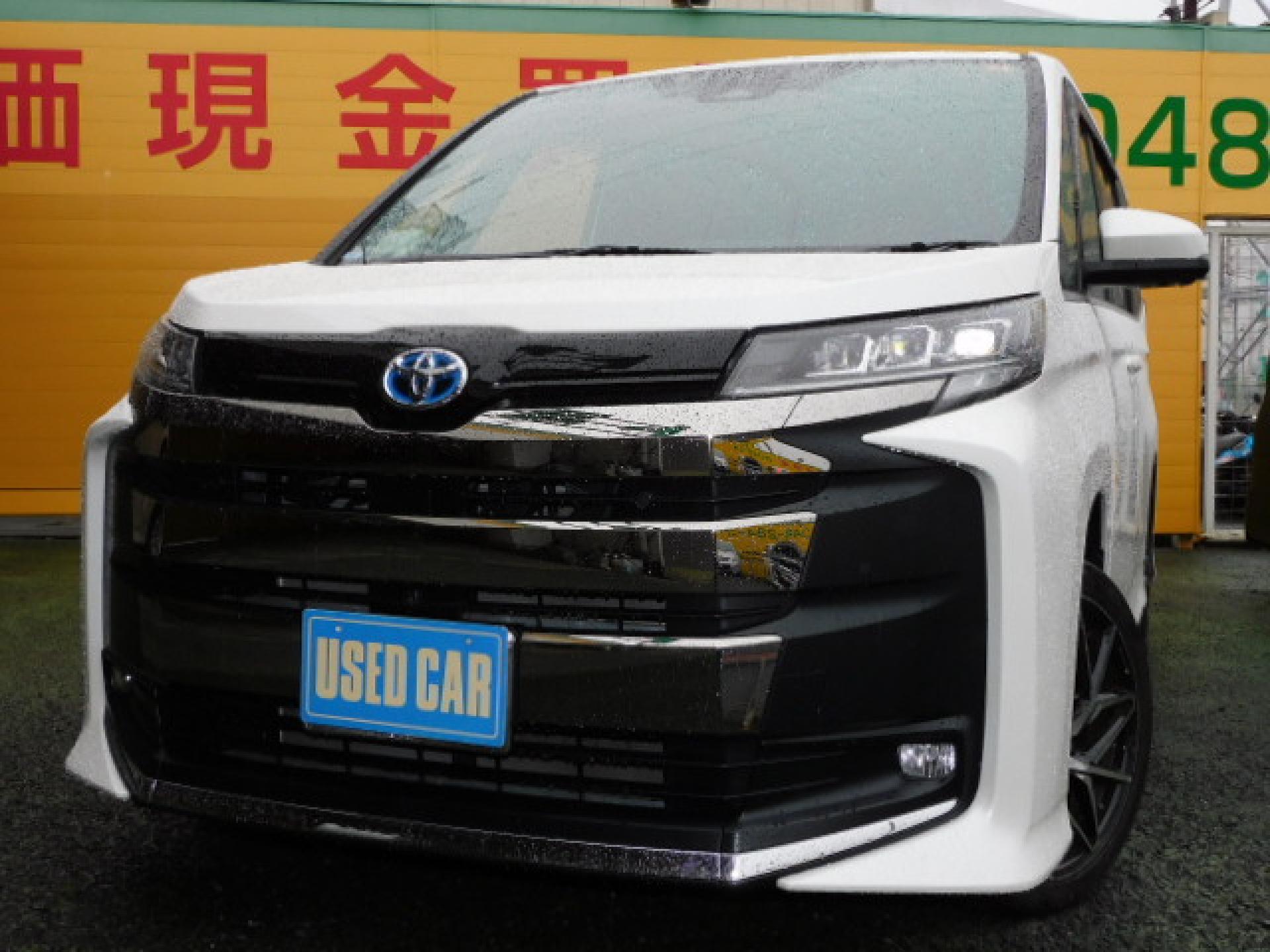 メーカーオプション多数の最上グレード【HV　S-Z　E-Four 4WD　寒冷地仕様】です！！