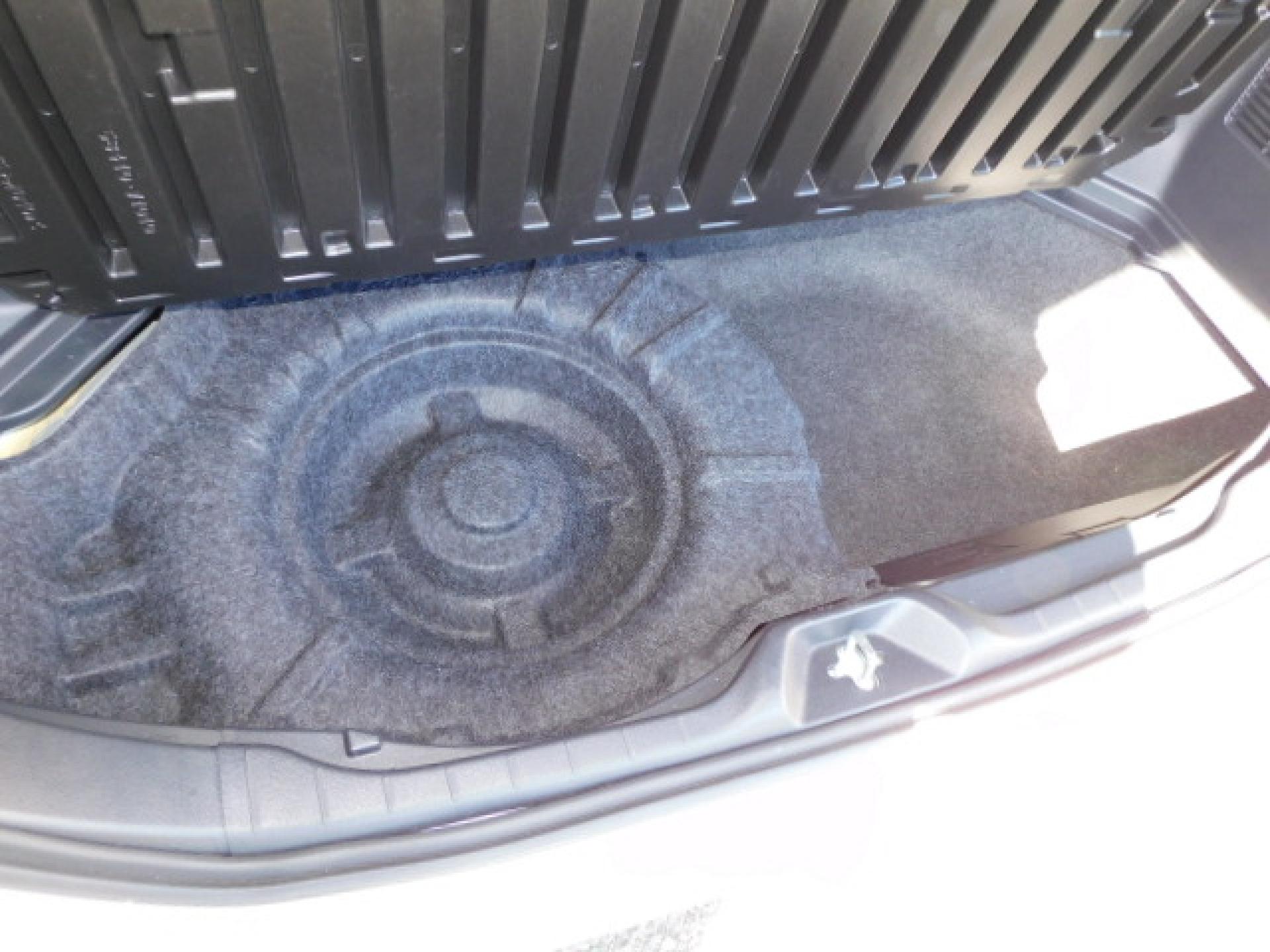 応急用スペアタイヤ＋工具セット（※）メーカーオプション