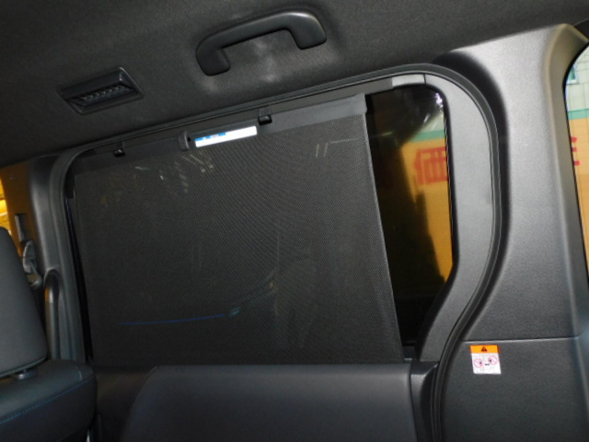 スライドドアサンシェイド