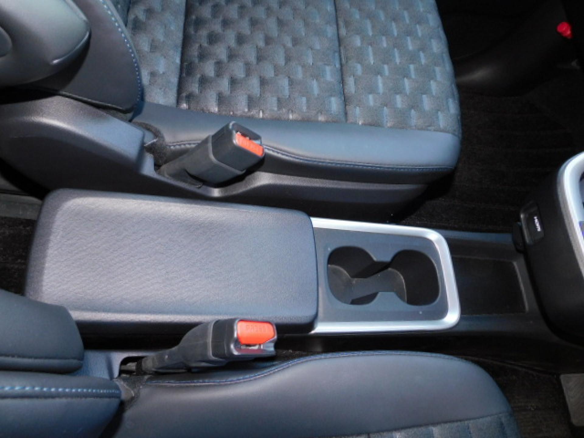 インパネ一体型センターコンソールボックス(アッパートレイ・カップホルダー×2・リアボックス付)