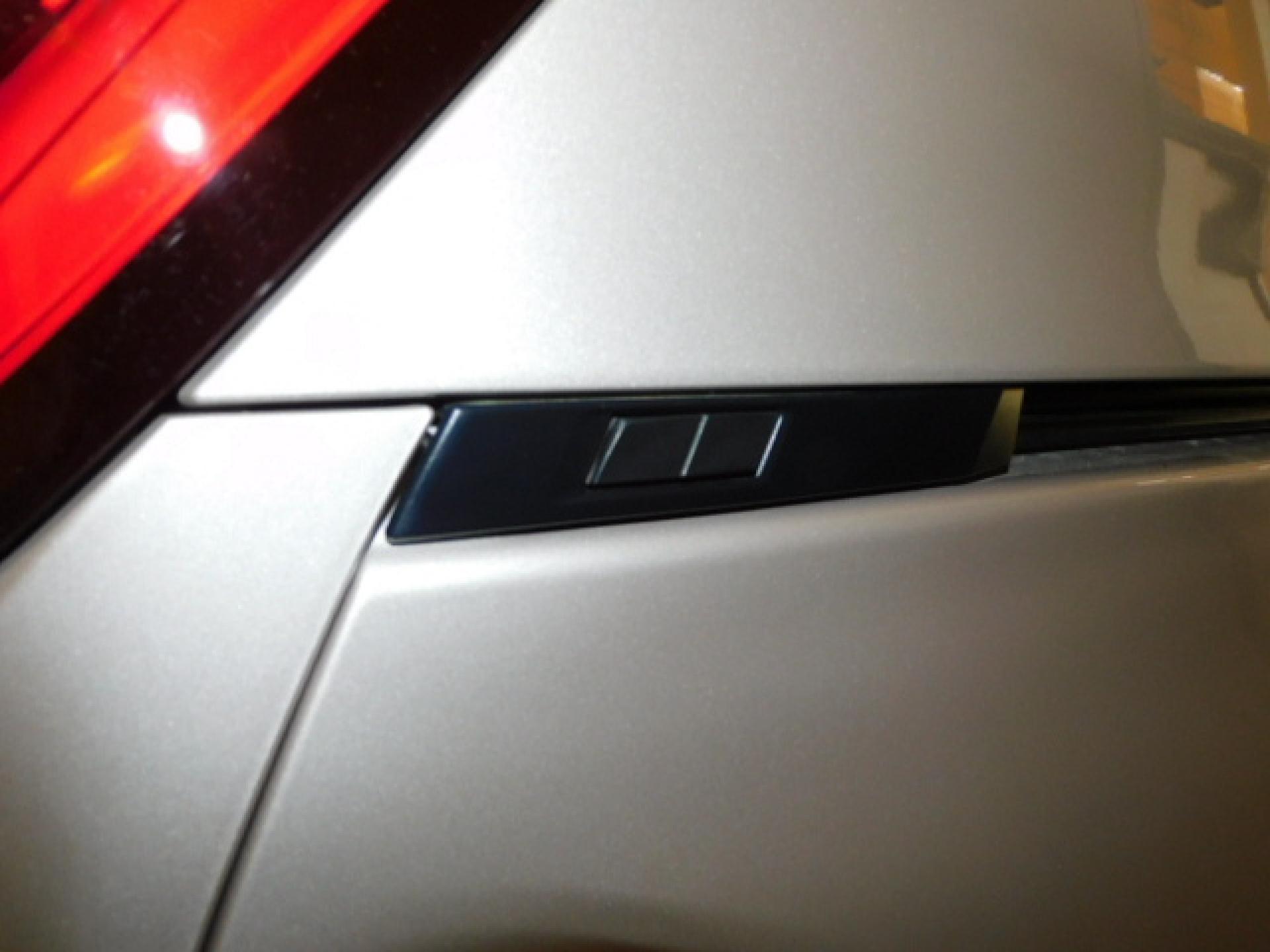 パワーバックドアスイッチ（※）メーカーオプション快適利便パッケージHigh