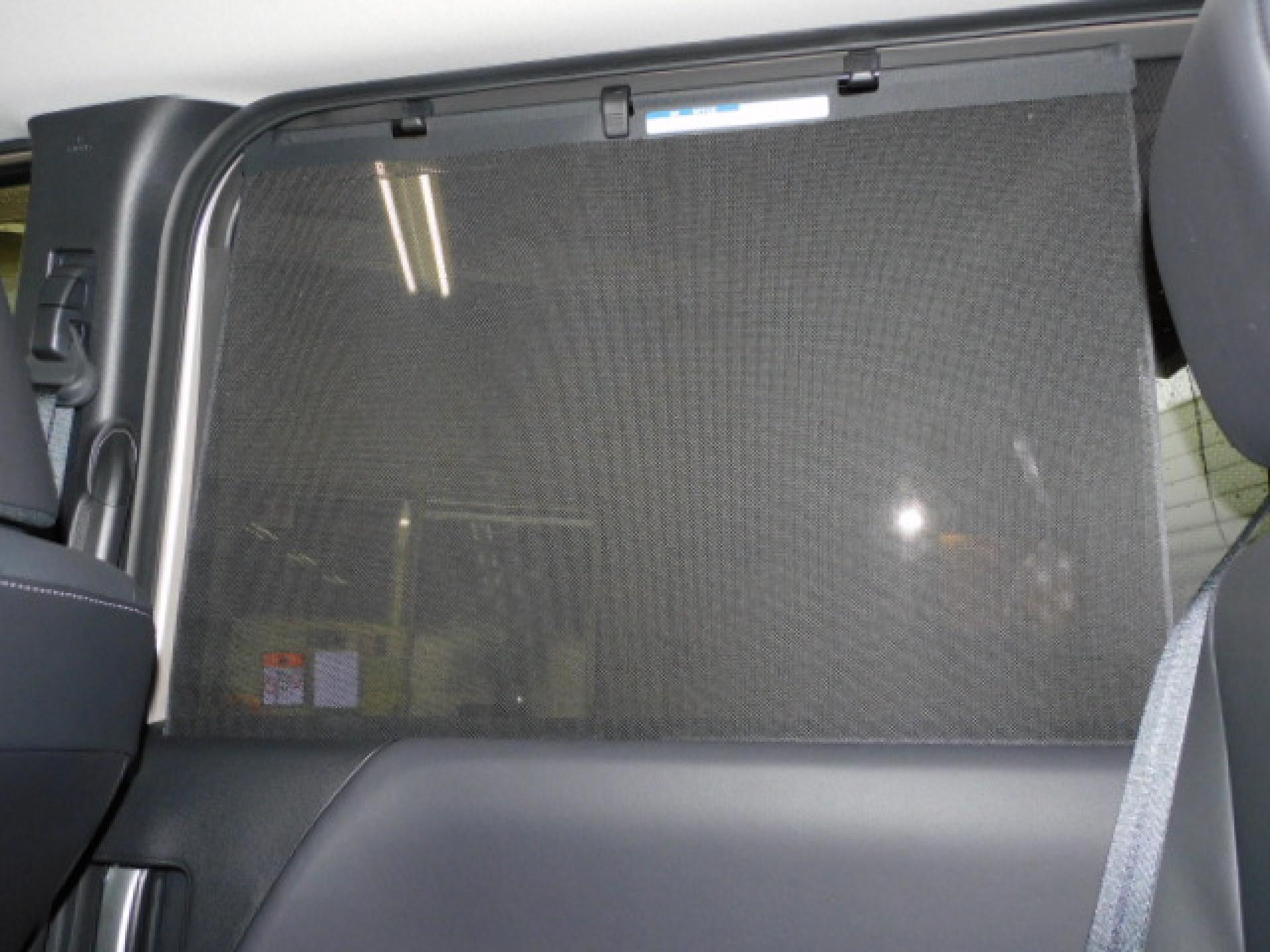 スライドドアサンシェイド