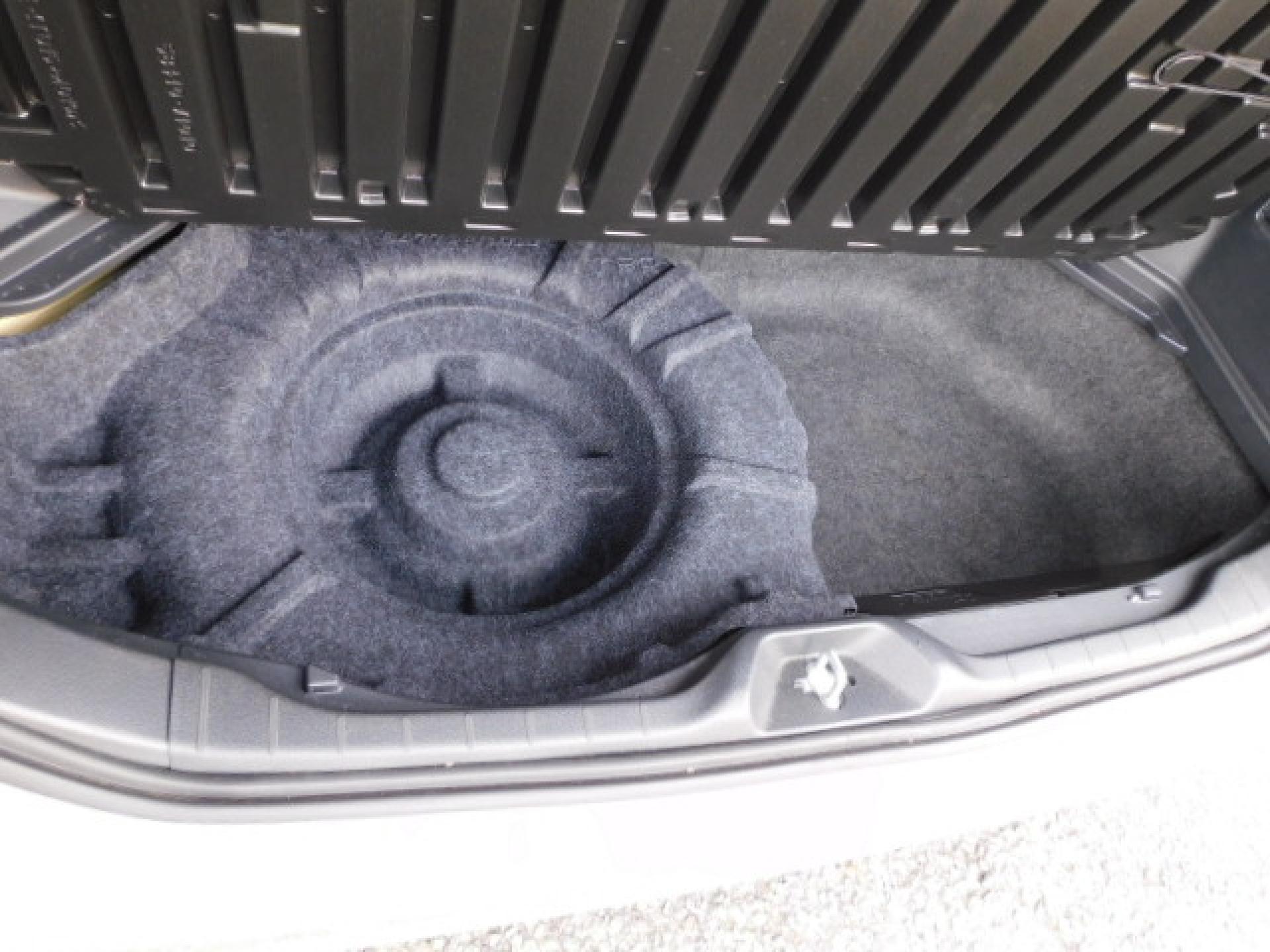 応急用スペアタイヤ＋工具セット（※）メーカーオプション