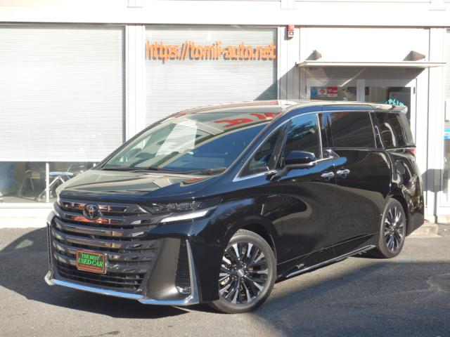 現行型6年式　ヴェルファイアハイブリッド25エグゼクティブラウンジ　14インチディスプレイナビTV　ＪＢＬプレミアムサウンドシステム　14インチリヤシートエンターテインメントシステム　パノラミックビューモニター　本革エグゼクティブラウンジパワーシート　左右独立ムーンルーフ　トヨタチームメイト　カラーヘッドアップディスプレイ　ユニバーサルステップ　3眼LEDヘッドライト　シーケンシャルターンランプ　デジタルインナーミラー　ブラインドスポットモニター　両側パワースライドドア　パワーバックドア　ナビ連動ビルトインETC(2,0)　社外ドライブレコーダー前後